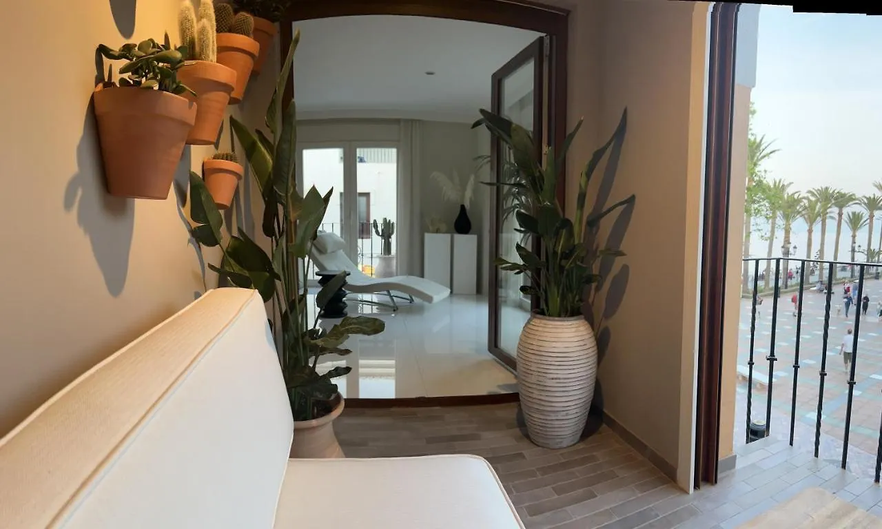 Balcon De Europa Suite Nerja Διαμέρισμα