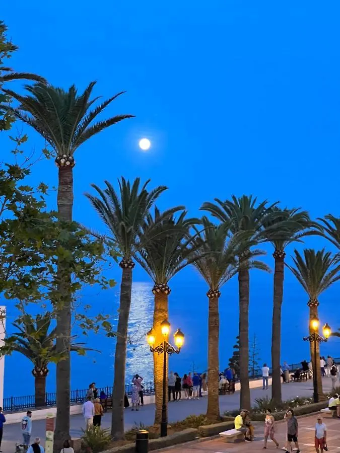 Διαμέρισμα Balcon De Europa Suite Nerja