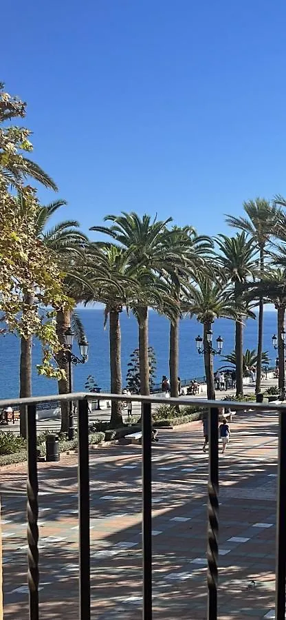 Balcon De Europa Suite Nerja